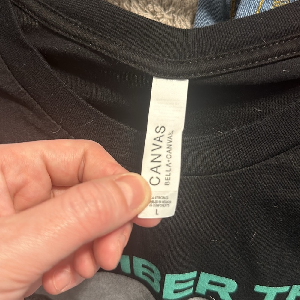Jonas Brothers Remember This Concert Tee - Picture 3 of 3